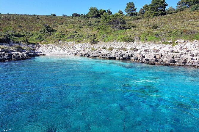 Private Tour of Red rocks, Pakleni Islands and Hvar's Southern Beaches - The skipper matters more than the brochure