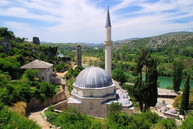 Private Tour: Split Day Trip from Dubrovnik - Republic Square and the city beyond the palace
