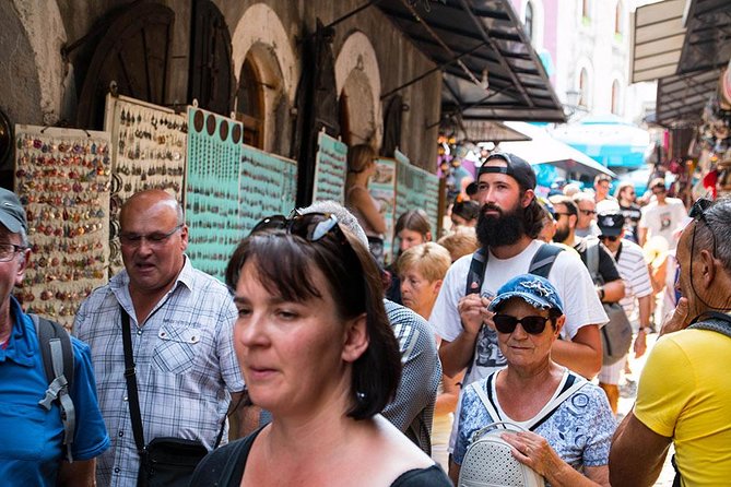 PRIVATE TOUR to Mostar, Stolac, Pocitelj & Blagaj by CRUISER TAXI - What the private car changes