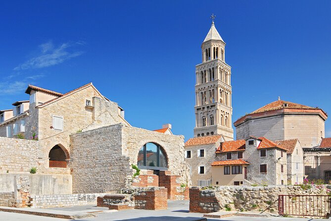 Private Transfer from Dubrovnik to Split with 2 hours for sightseeing - Klis Fortress and the views above Split