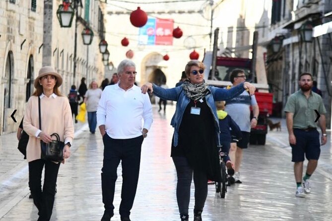 Private Walking Tour in Dubrovnik with Guide - Onofrio’s fountains tell a practical city story