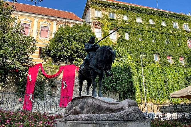Private Walking Tour of Zagreb - Ban Jelacic Square and the city’s name