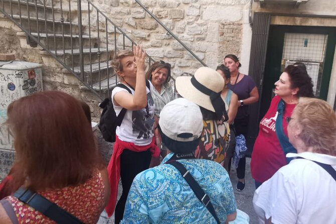 Private Walks & Storytelling - the best small group tour in Split - Inside Diocletian’s Palace