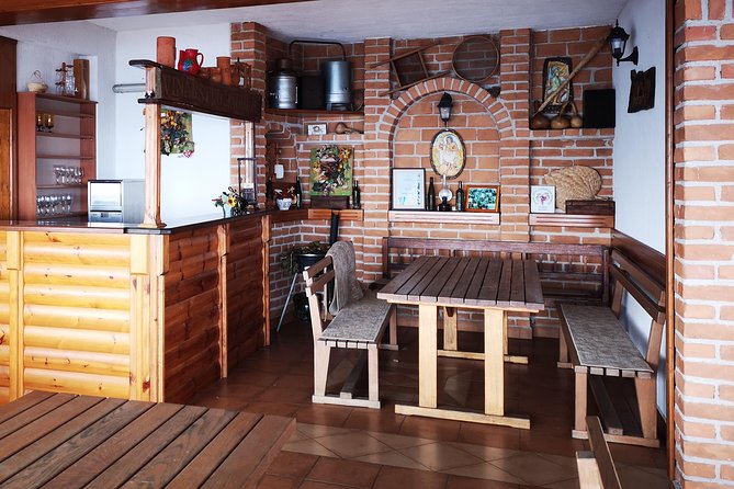 Private Wine Tour from Zagreb: Two Local Wineries & Samobor - Timing, pace, and what to wear