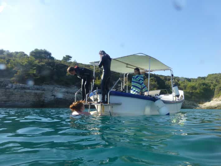 Pula: 2.5-Hour Snorkelling Experience - Cliff jumping for an optional burst of excitement