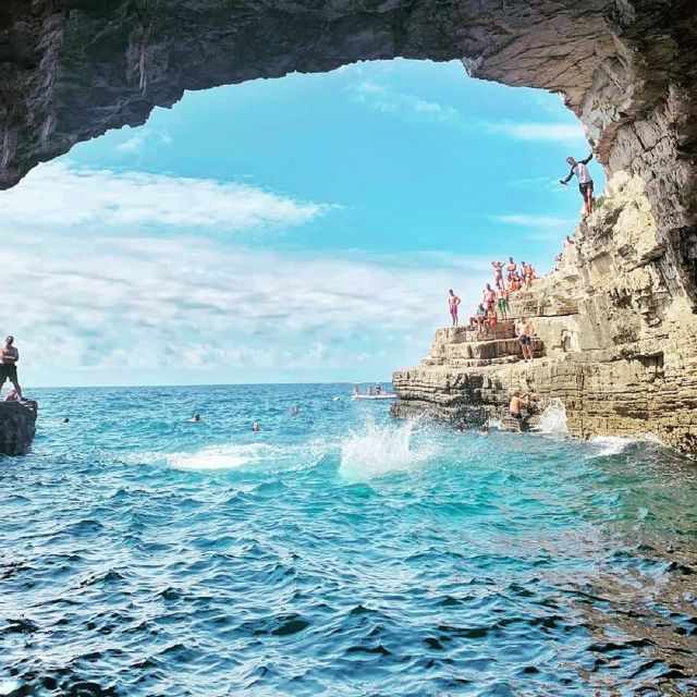 Pula: Bike Tour of Ancient Pula & Aquatic Adventures - Pigeons Cave and the Stoja cliffs