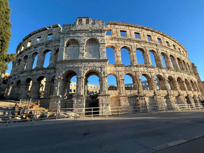 Pula by E-Bike: Roman Ruins, Sea Views & Hidden Gems - Key points at a glance