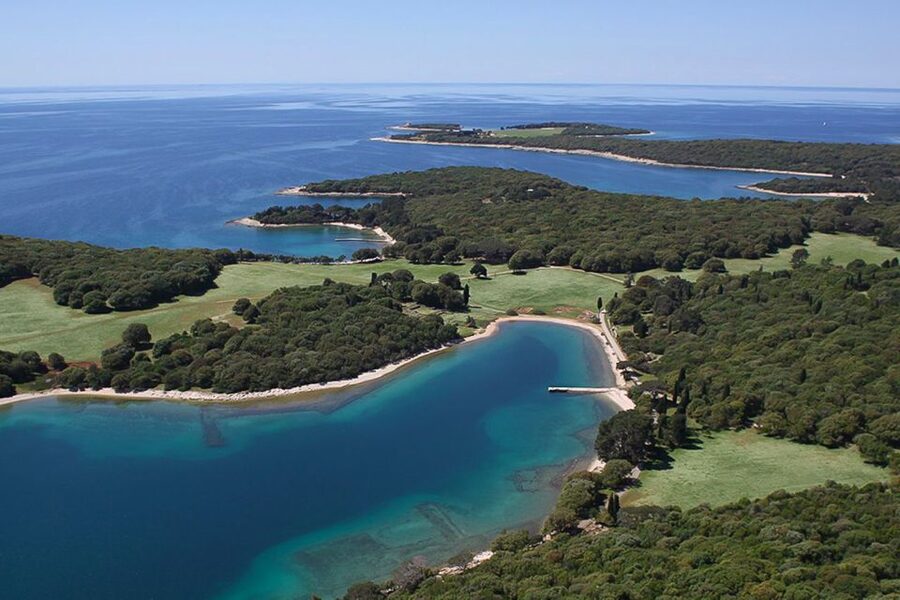 Pula: Dolphin Watching Sunset Cruise with Dinner & Drinks - Practical advice before you go