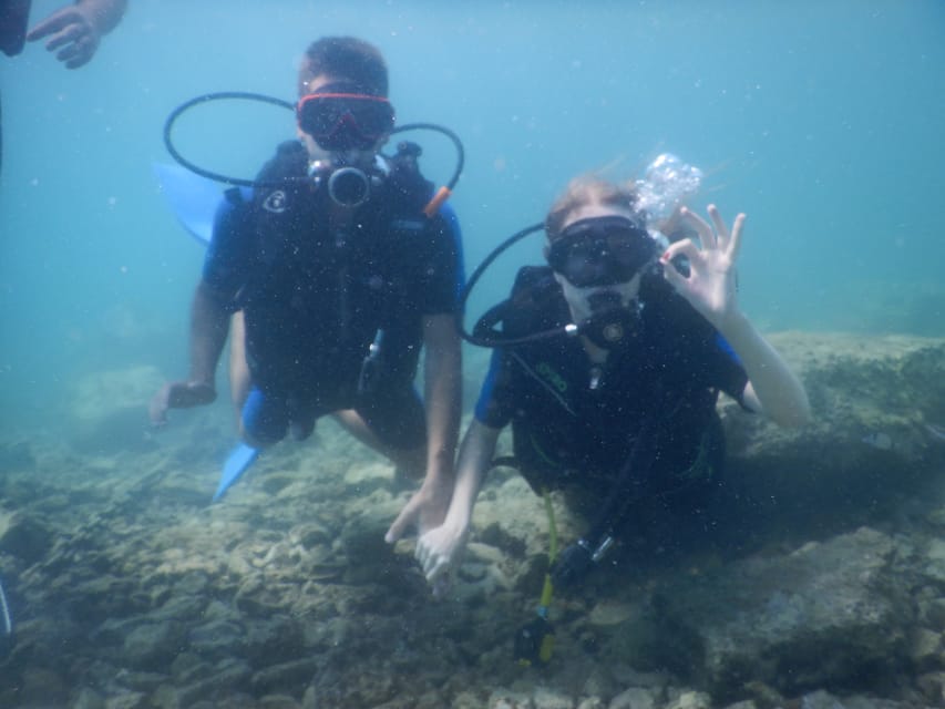 Pula: Introduction to Scuba Diving - Entering the Adriatic slowly