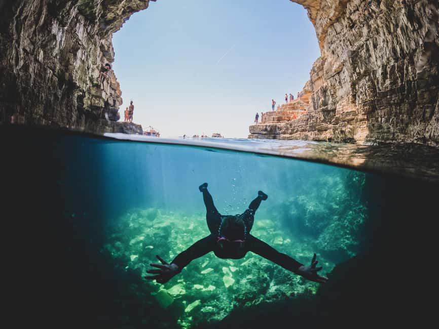 Pula: Kayaking,Snorkeling, Cliff jumping Tour with Wetsuit - Water, beer, and the relaxed finish