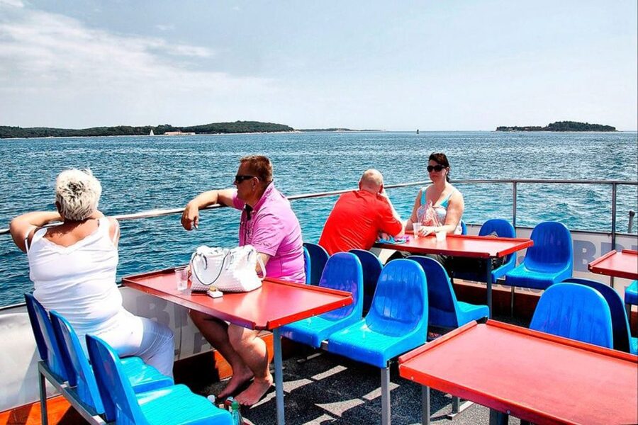 Pula: National Park Brijuni Dolphin Cruise with Dinner - Practical details that make the evening easier
