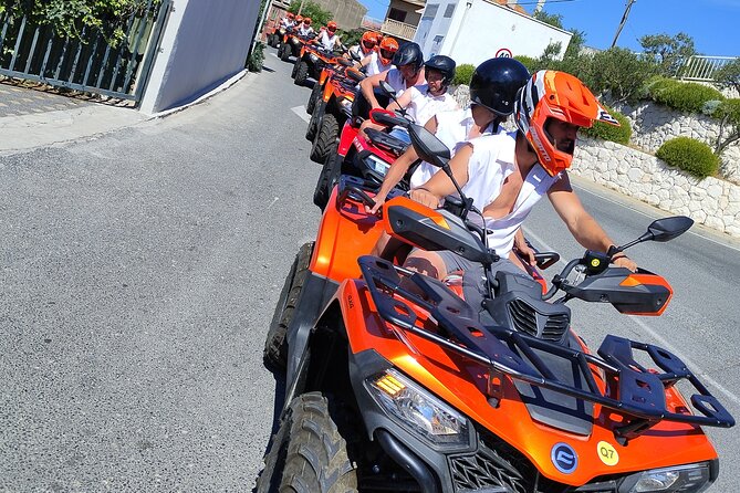 Quad Tour to skywalk biokovo Makarska by Amigos - Walking out over Biokovo