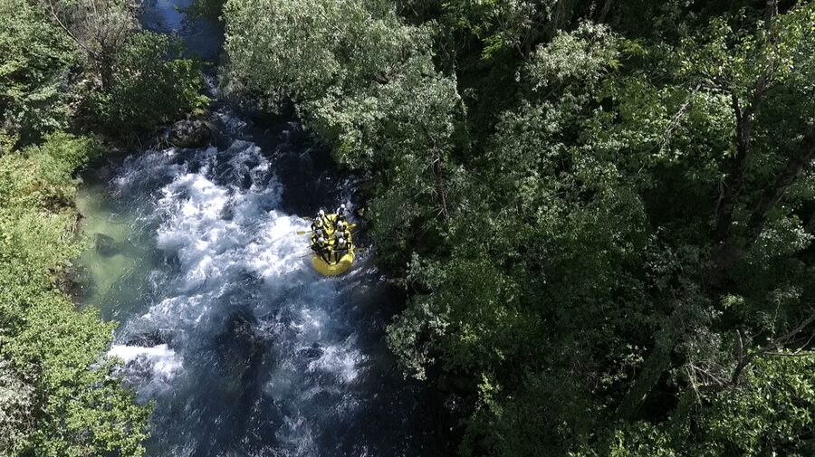 Rafting on the Cetina river - Reading the Cetina’s class 1 to 3 water