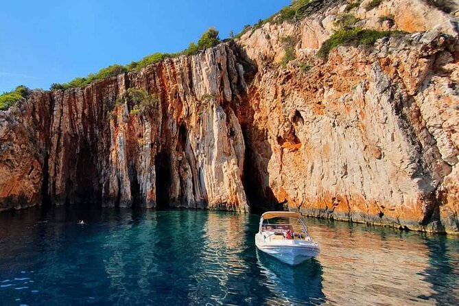 Red Rocks and Hvar Full Day Tour from Split and Brac - Why this island day works so well from Split
