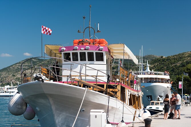 Rent a Boat! (Group Option - Half Day) - A private boat is the real attraction