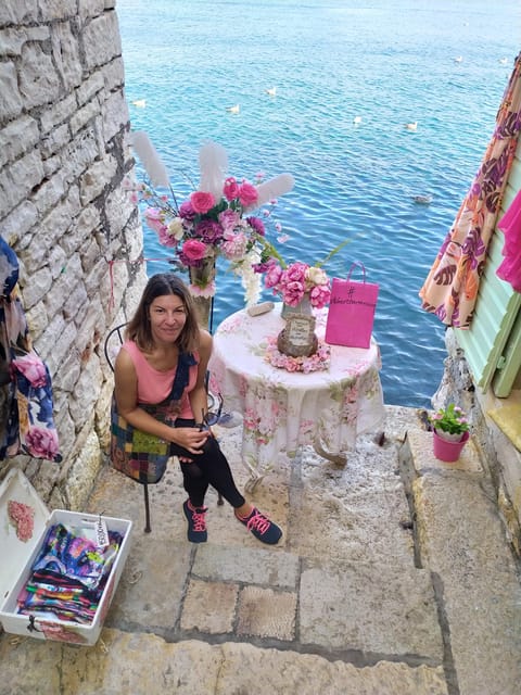 Romantic Rovinj - a private walking tour - Balbi’s Arch marks the turn into the Old Town