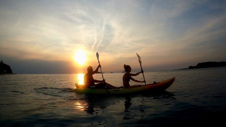 Rovinj: Golden Cape Desert Islands Kayak & Snorkeling Tour - The guide and the small-group feel