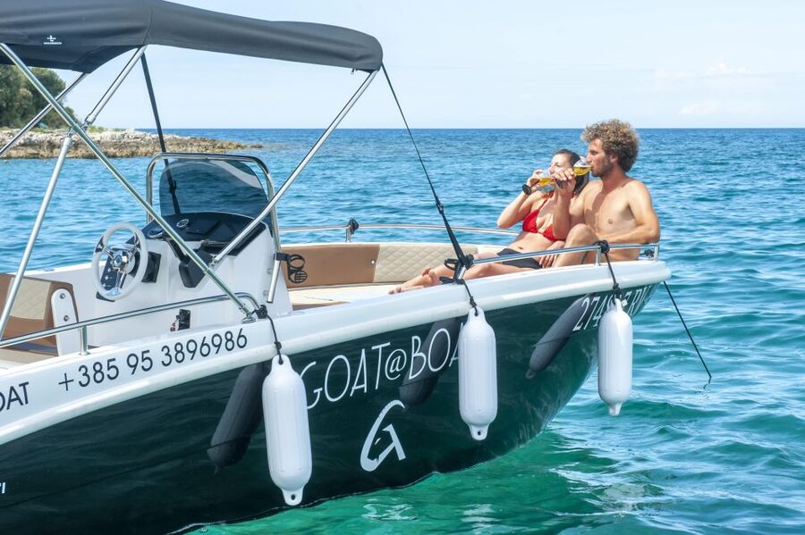 Rovinj or Vrsar: Lim Fjord & Rovinj islands Speedboat Tour - Skippers Who Shape the Day