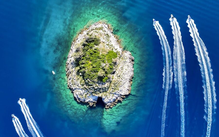 Rovinj or Vrsar: Lim Fjord & Rovinj islands Speedboat Tour - Seeing Rovinj Old Town From the Water