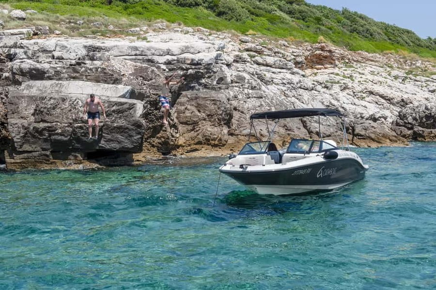 Rovinj: Rovinj Archipelago and South Coves Speedboat Tour - Tubing is extra, and the boat keeps you comfortable