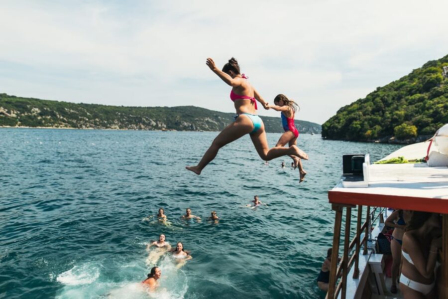 Rovinj: Sunset Cruise with Swim Stop, Drinks, and Fruits - Is $36 good value?