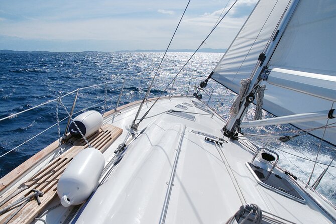 Sailboat tour to the islands - What the skipper can add to the day