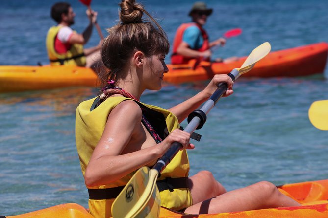 Sea kayaking Postira - Lovrečina (St.Lovre, archaeological site) - Paddling east along the Postira coast