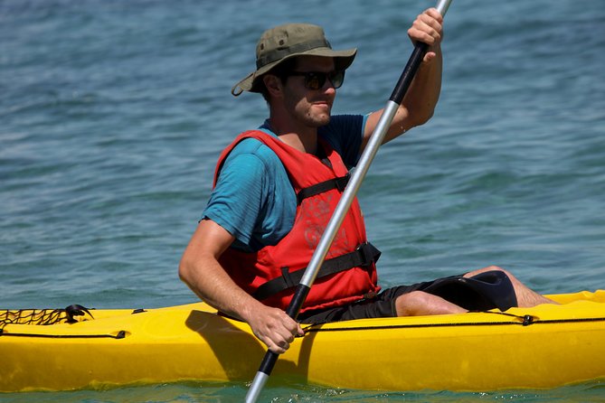 Sea kayaking Postira - Lovrečina (St.Lovre, archaeological site) - Starting at Porat beach in Postira