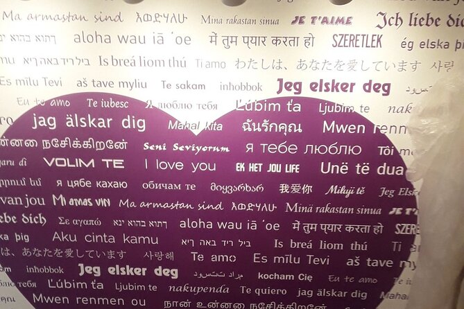 Skip the Line: Love Stories Museum Admission Ticket - A good stop for children, couples, and mixed groups