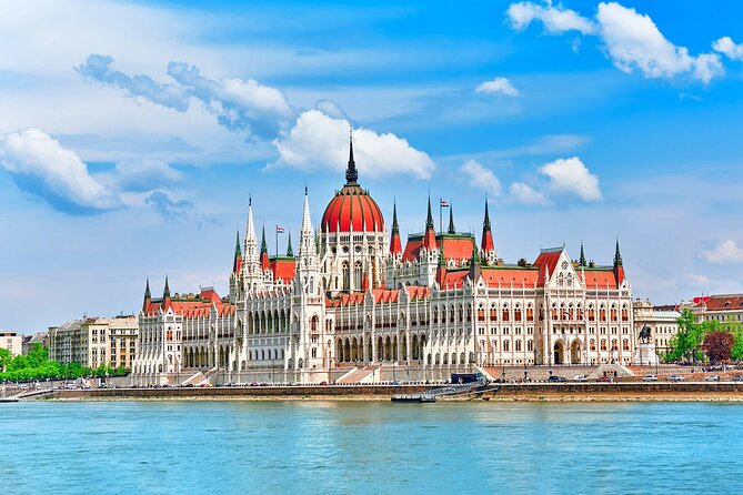 Small Group Tour; Balkans & Central Europe - Dubrovnik to Vienna - Day 6: Subotica and the border into Hungary