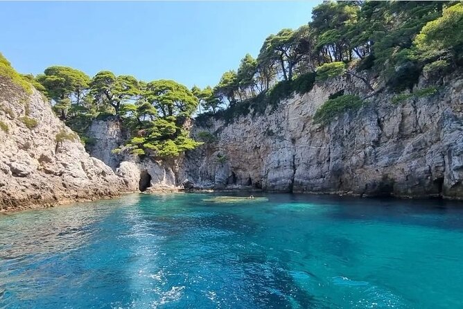 Speed Boat Tour to Elaphiti Caves and Sandy Beach from Dubrovnik - Two hours at Šunj Beach on Lopud
