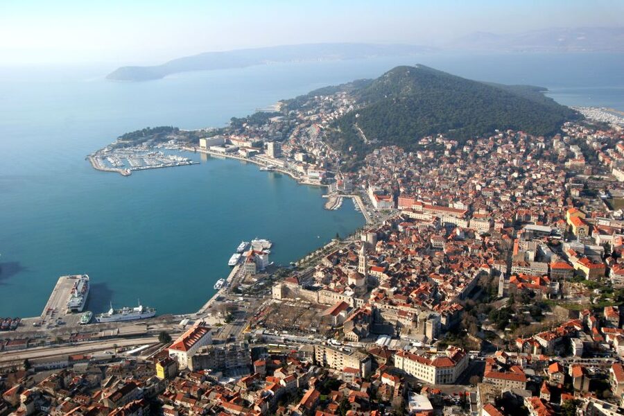 Split: 1.5-Hour Riviera Boat Cruise with a Free Drink - Sunset near Čiovo Island