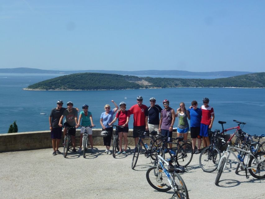 Split 3-Hour Guided Bike Tour - From palace streets to Marjan’s pine forest