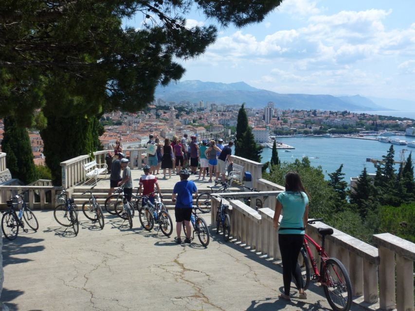 Split 3-Hour Guided Bike Tour - The guides make a real difference