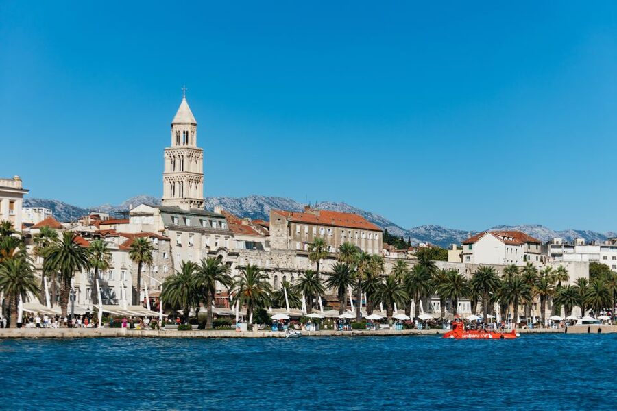 Split: 45-minute Semi-Submersible Submarine Trip - How Much Value Do You Get for $20?