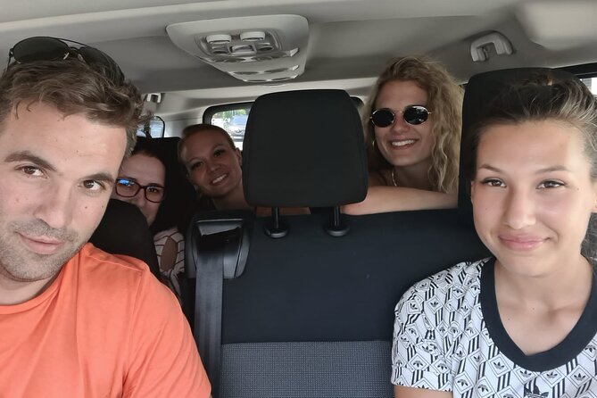 Split airport to Split Private transfer to 8 pax (Door to Door any location) - A private transfer instead of public transport