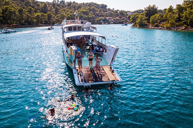 Split: Blue Lagoon, 3 Island Boat Tour & Mediterranean Lunch - Who should book this boat trip?