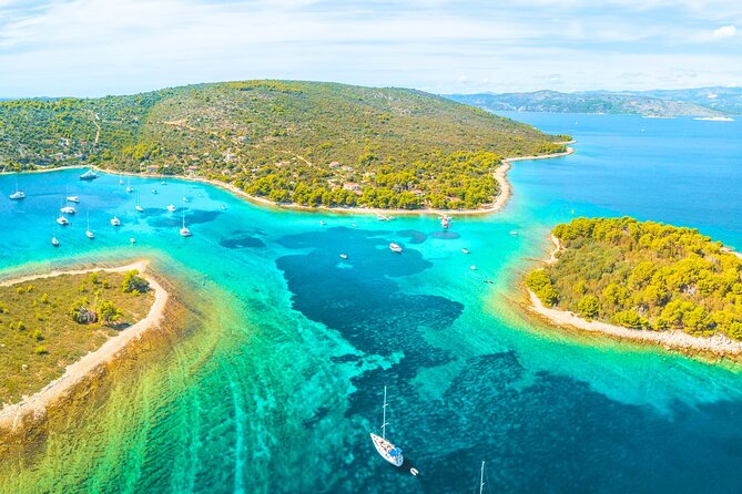 Split: Blue Lagoon & 3 Islands Speedboat Tour - Small group - Labadusa Beach changes the summer mood