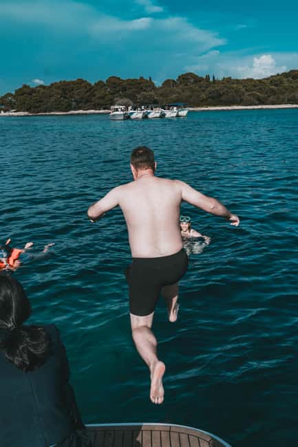 Split: Blue Lagoon and 3 Islands Group Boat Tour - Blue Lagoon: your main swimming stop