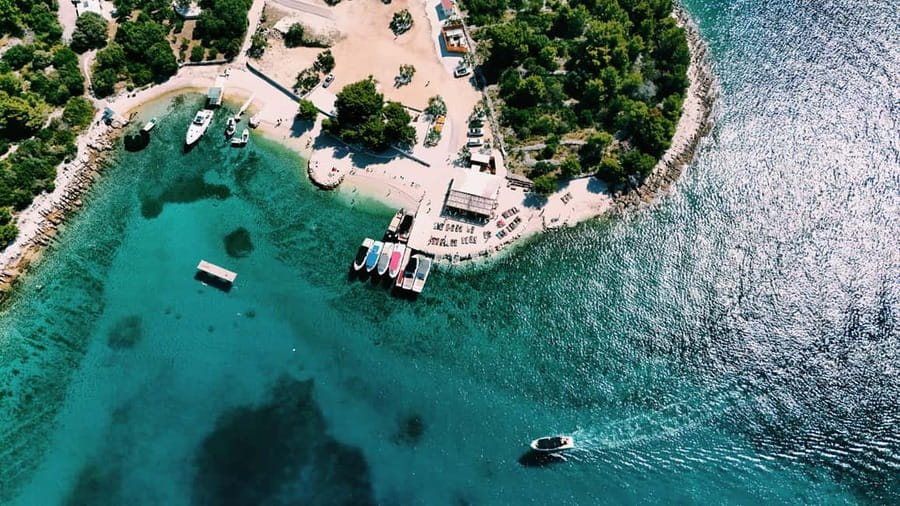 Split: Blue Lagoon and 3 Islands Group Boat Tour - Who should book this boat tour