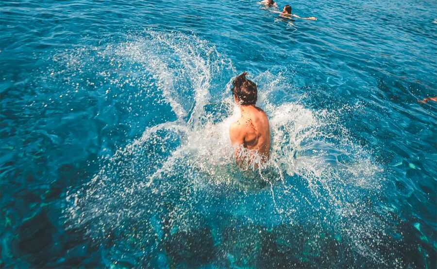 Split: Blue Lagoon and 3 Islands Speedboat Tour - From Split to the open Adriatic