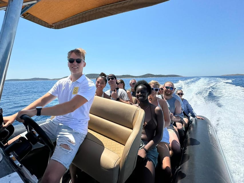Split: Blue Lagoon, Hvar and 5 Islands Small Group Boat Tour - Speedboat comfort, safety, and the real pace