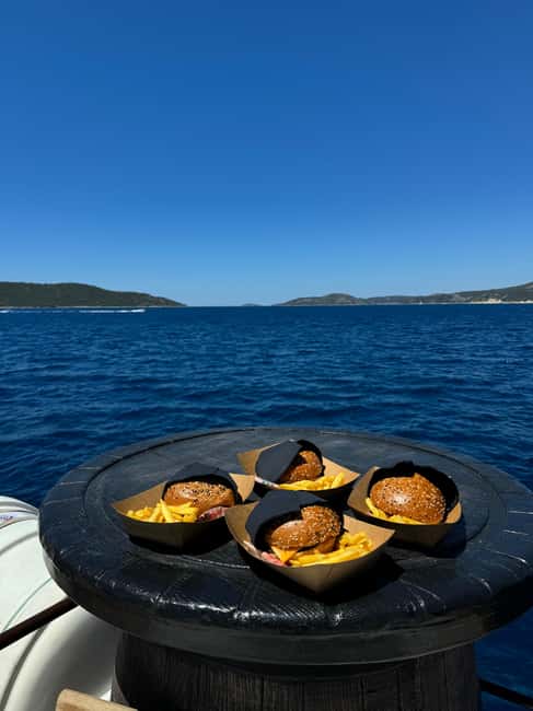 Split: Blue Lagoon Underwater Museum Tour w/Lunch & Drinks - Key points to know before you book