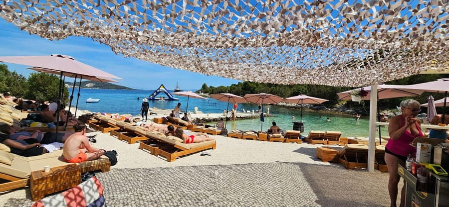 Split: Blue Lagoon Underwater Museum Tour w/Lunch & Drinks - Who will enjoy this pirate-ship day