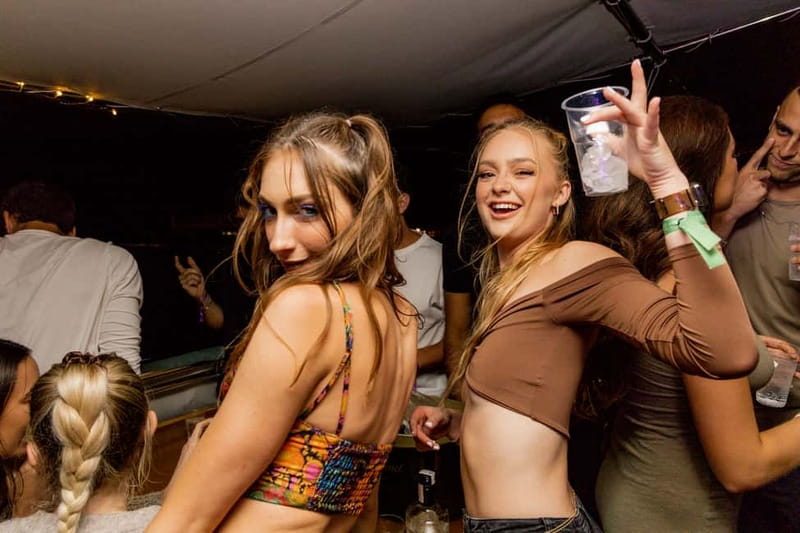 Split: Boat Crawl with Nightclub Access, Shots, & Boat Party - What makes this Split party different