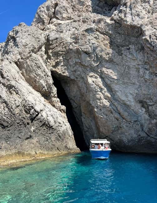 Split: Boat Tour to Blue Cave, Vis, Blue Lagoon, Hvar, Brač - Key points to know before booking