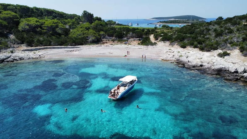 Split: Boat Tour to Blue Cave, Vis, Blue Lagoon, Hvar, Brač - Stiniva Bay and the cliffs of Vis