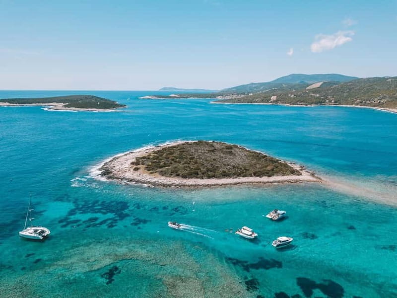 Split: Boat Tour to Blue Cave, Vis, Blue Lagoon, Hvar, Brač - Who will enjoy this speedboat trip most