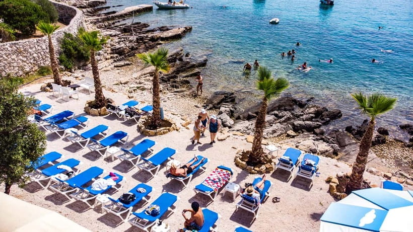 Split Boat Trip Half-Day: Blue Lagoon, Trogir & Čiovo - FAQ
