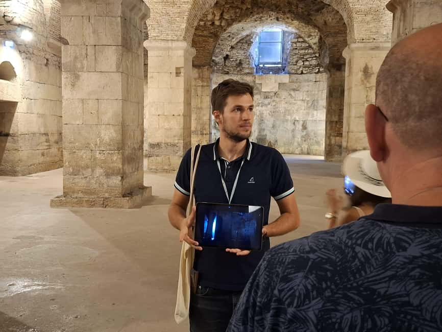 Split: City Walking Tour w/ Game of Thrones Locations - Meeting at the Golden Gate